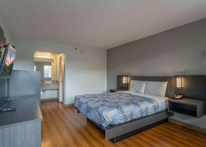 Hotel 6 Chandler Prado del Sol